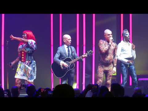 Erasure - A Little Respect (20180819 - The Masonic, San Francisco, CA)