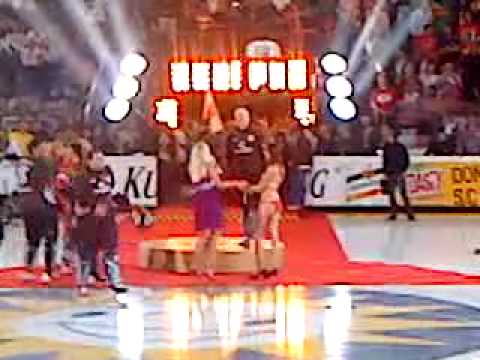 D.E.F.B Pokal 2009 Stefan Raab bekommt goldenen Bowlingschuh + Siegerehrung