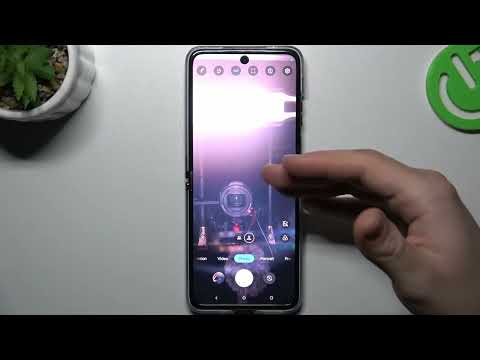 How to Turn On & Turn Off Front Camera Mirroring Effect on MOTOROLA Razr 40 Ultra - Flipping Selfie