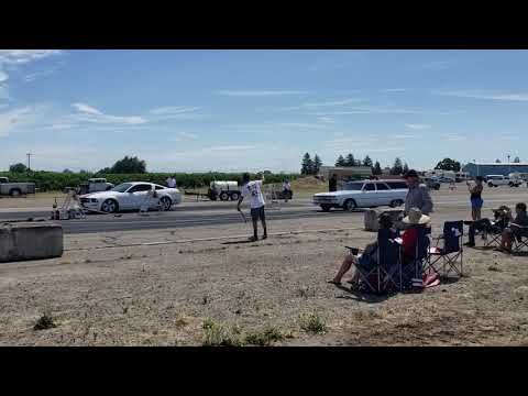 Thumbnail for 1965 Chevelle Malibu Wagon Track Day