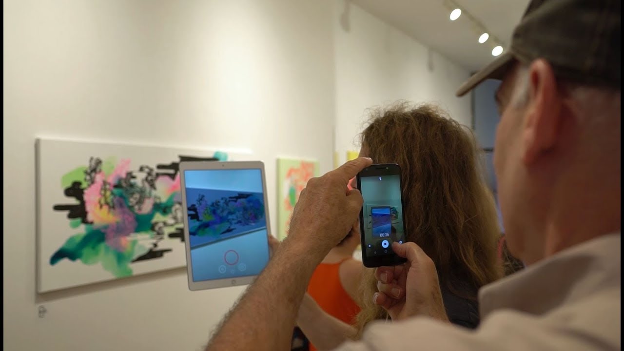 MetaDada: An AR/VR Collaborative Art Installation in NYC