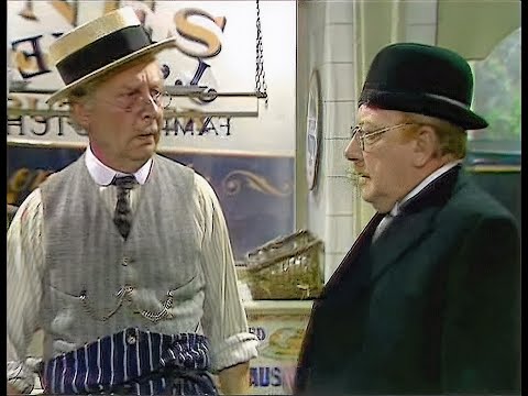Dad's Army - High Finance - ... get your books out of there ...