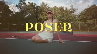 Coral Moons – “poser”