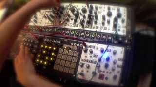 Video thumbnail for MAKE NOISE SHARED SYSTEM w CV BUS first bite! 初パッチ！ by tokiony