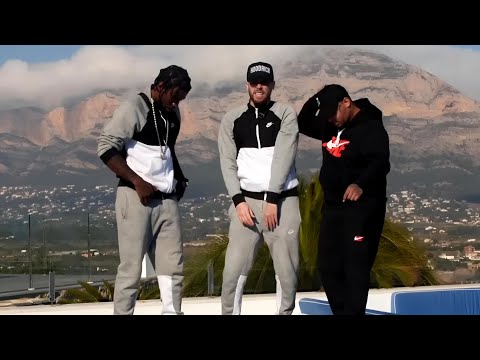 Sav12 X GullyPabs X Tremz - Hola