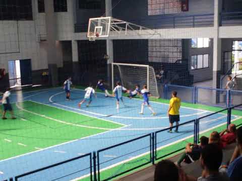 JOGADA ENSAIADA DE FALTA DO TIME DO SION RESULTA EM GOL - SUB 12