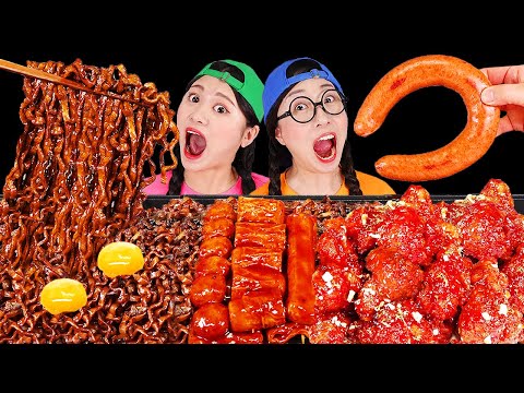 Black Noodle Spicy TTeokbokki DONA Mukbang