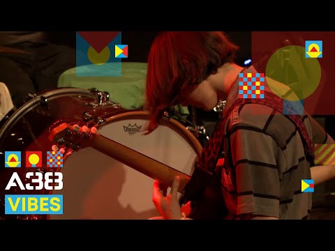 Frankie Cosmos - If I had a dog // Live 2016 // A38 Vibes
