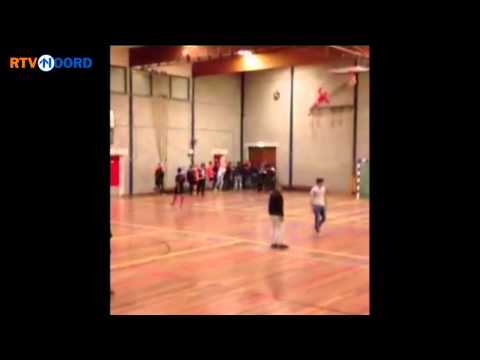 Potje zaalvoetbal eindigt in knokpartij - RTV Noord