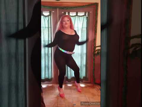 Peaches En'Cream Performing Good Body By Mona Haydar