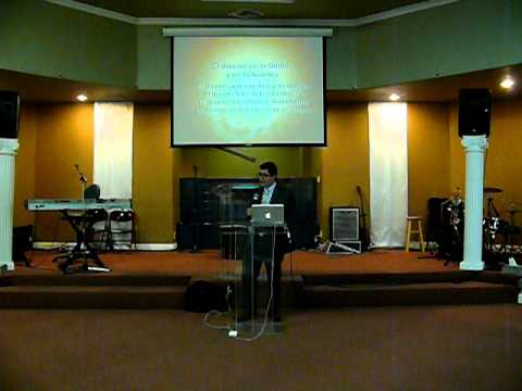 06 16 2011 Centro Familiar Cristiano South Gate Diacono Ismael Martin del Campo Parte 01