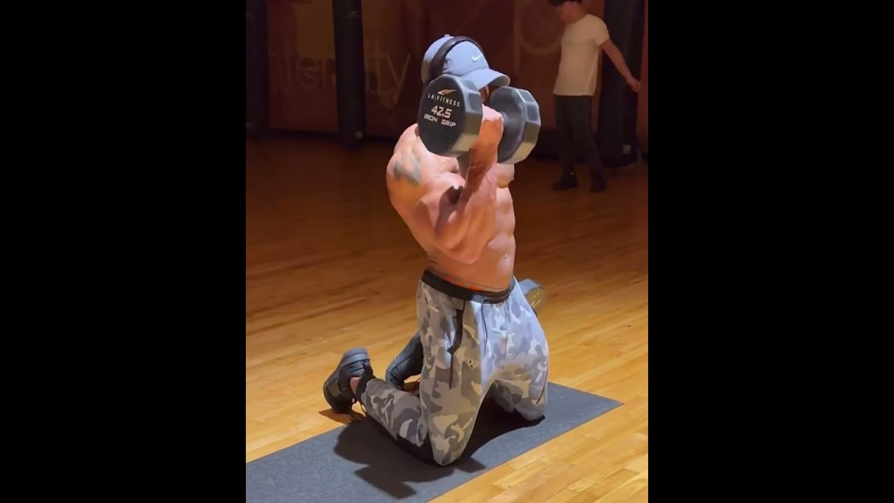 Unlock Sleeve-Busting Biceps: The Ultimate Workout Guide for Massive Arms! #BicepsGains #MassiveArms