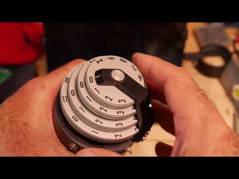 #213 ESI DEKASTAT decade resistor box