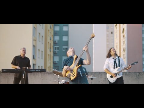 Mestni Utrip - Mestni Utrip (Official Video)
