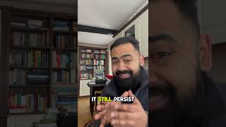 Doctor Explains Eyelid Twitching!