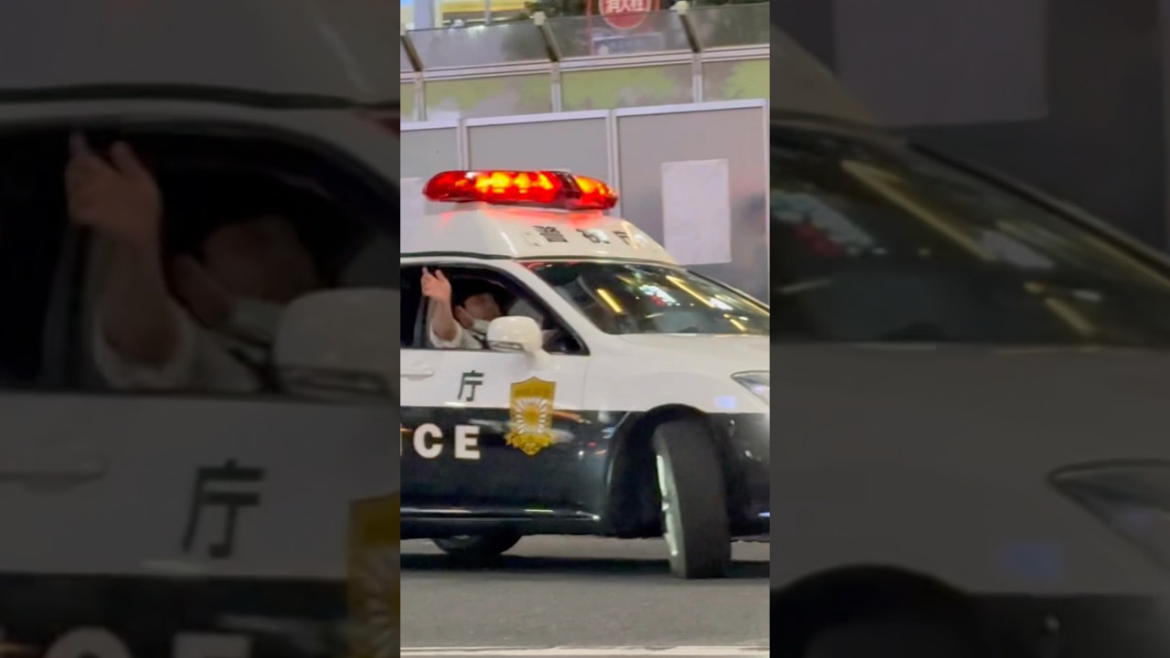 《Uターンします‼️》《マイクパフォーマンス‼️ 》警視庁　パトカー🚓