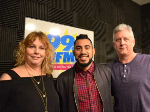 American Idol Contestant, Michigan Native Manny Torres Visits WFMK