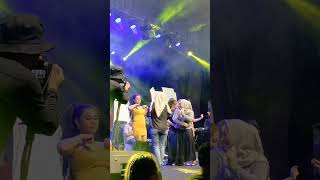 Download lagu RIA ASTARINA - ABANG RONI - RIA NADA - LIVE KP PABUARAN KULON CIANGSANA #dangdutkoplo #dangdut P2 mp3