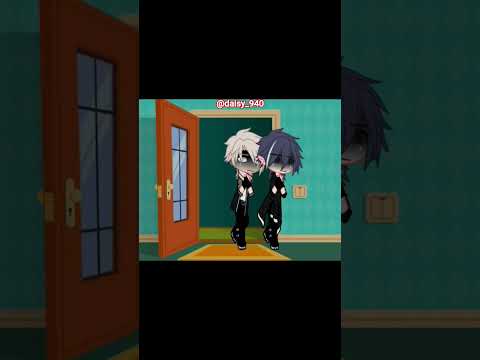 max and izek miss behaving 😑😑😑@Barry_15