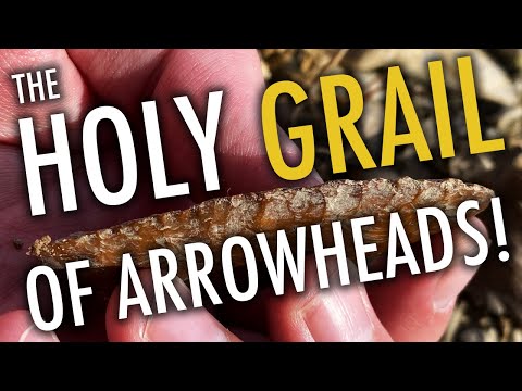 The HOLY GRAIL of Arrowheads Found Creek Hunting in Texas | Once in a Lifetime Paleo Indian Find!