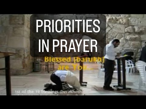 JEW Praying In A Car: JEWISH PRAYER - SHEMA Hear O Israel | קריאת שמע ברכב