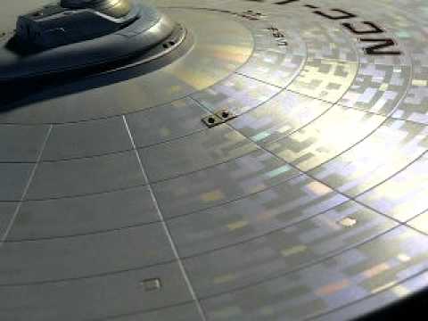 Star Trek USS ENTERPRISE NCC-1701 (Refit) Aztec Effect demo