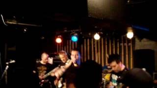 SHAI HULUD ／Set Your Body Ablaze ～ Scornful of the Motives and Virtue of Others