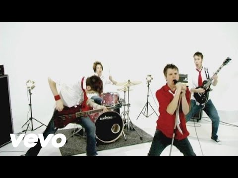 Silverstein - Smashed Into Pieces