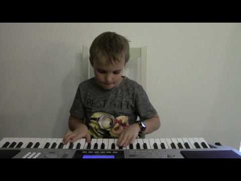 Floh Walzer Played by 8 Year old Boy // ReinOldschool