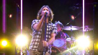 Pearl Jam - Push Me, Pull Me - 5.17.10 Boston, MA