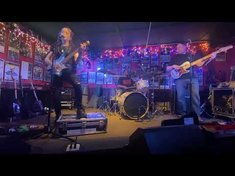 Erin Coburn - Fanatic’s Pub 3/25/23 - Full 2nd set