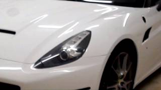 preview picture of video 'Forragem integral Ferrari California de Cinzento para Branco Brilho By Re9peliculas.com'