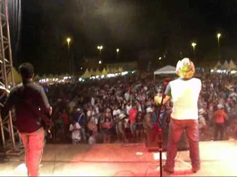 Henrique e Ruan - A Dupla Sertaneja da Bahia - CHORA ME LIGA