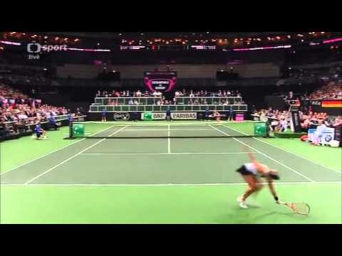 Safarova-Kerber last game first set Czech Republic-Germany Fed Cup 2014 Prague