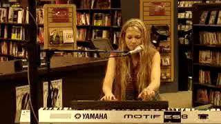 Charlotte Martin | &quot;In Parentheses&quot; live at Borders, 2006