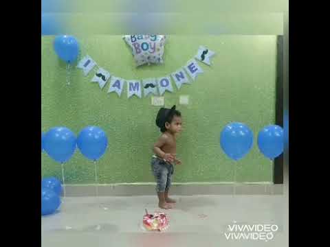 Aashrith cake smash video