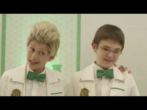 Xavier from Wednesday in Odd Squad (aka Percy Hynes White as Odie)