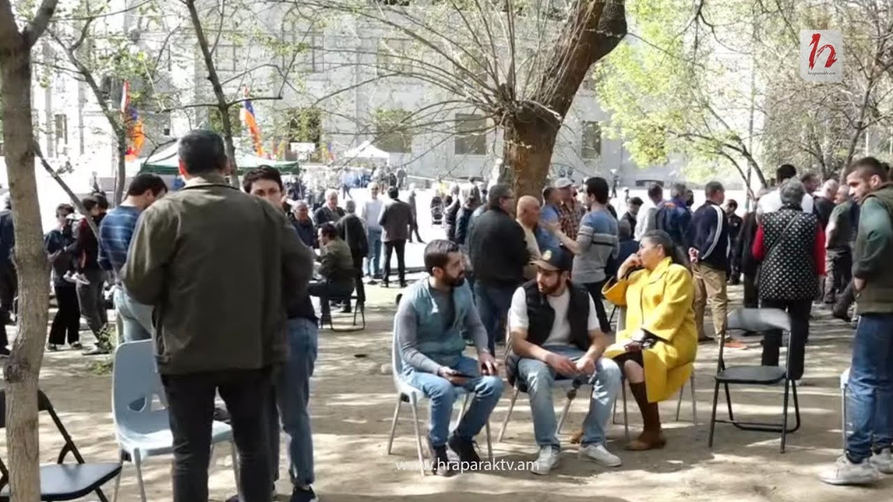 Նստացույցը Ազատության հրապարակում շարունակվում է. ուղիղ