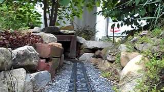 preview picture of video 'Layout From Engine View G Scale Train'