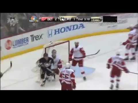 James Neal Scores 2 Goals Against Detroit Red Wings 4/9/14