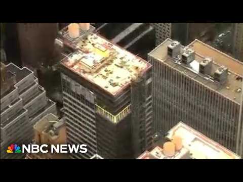 New York City officials 'confident' high-rise building is stable
