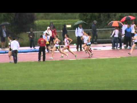 2eme tour IC DMA 2012 - Moirans - 800m femmes.MPG