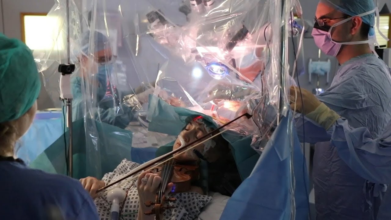 Musician plays violin while undergoing brain surgery in British medical  first