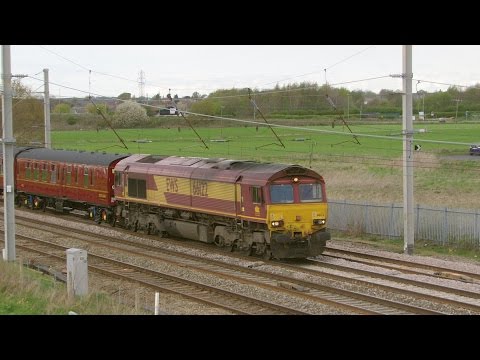 Winwick Junction 27.4.2015 - DBS 66122 on West Coast WCRC Great Britan VIII ECS move