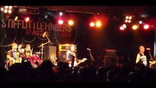 Listen - Stiff Little Fingers (live)