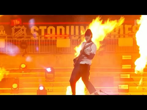 twenty one pilots at NHL Stadium Series -  intermission show