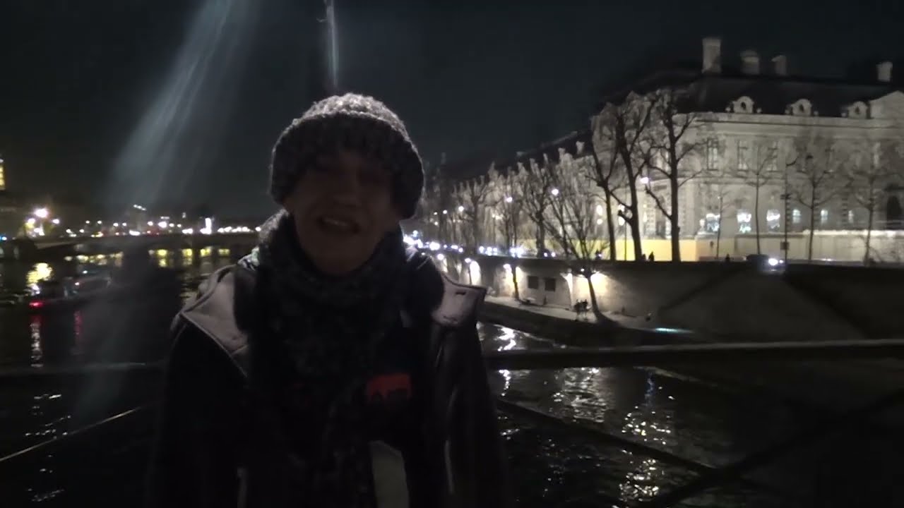 🗼 Vive una experiencia cultural única en París: [Visita el Puente de las Artes]