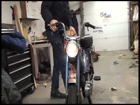 Motobecane 50V Mobylette Start