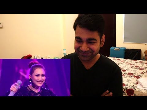 AYU TING TING FT BETRAND PETO [DIA] Reaction
