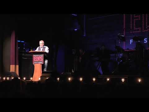 Tom Brown explains judging criteria - video by Susan Quinn Sand